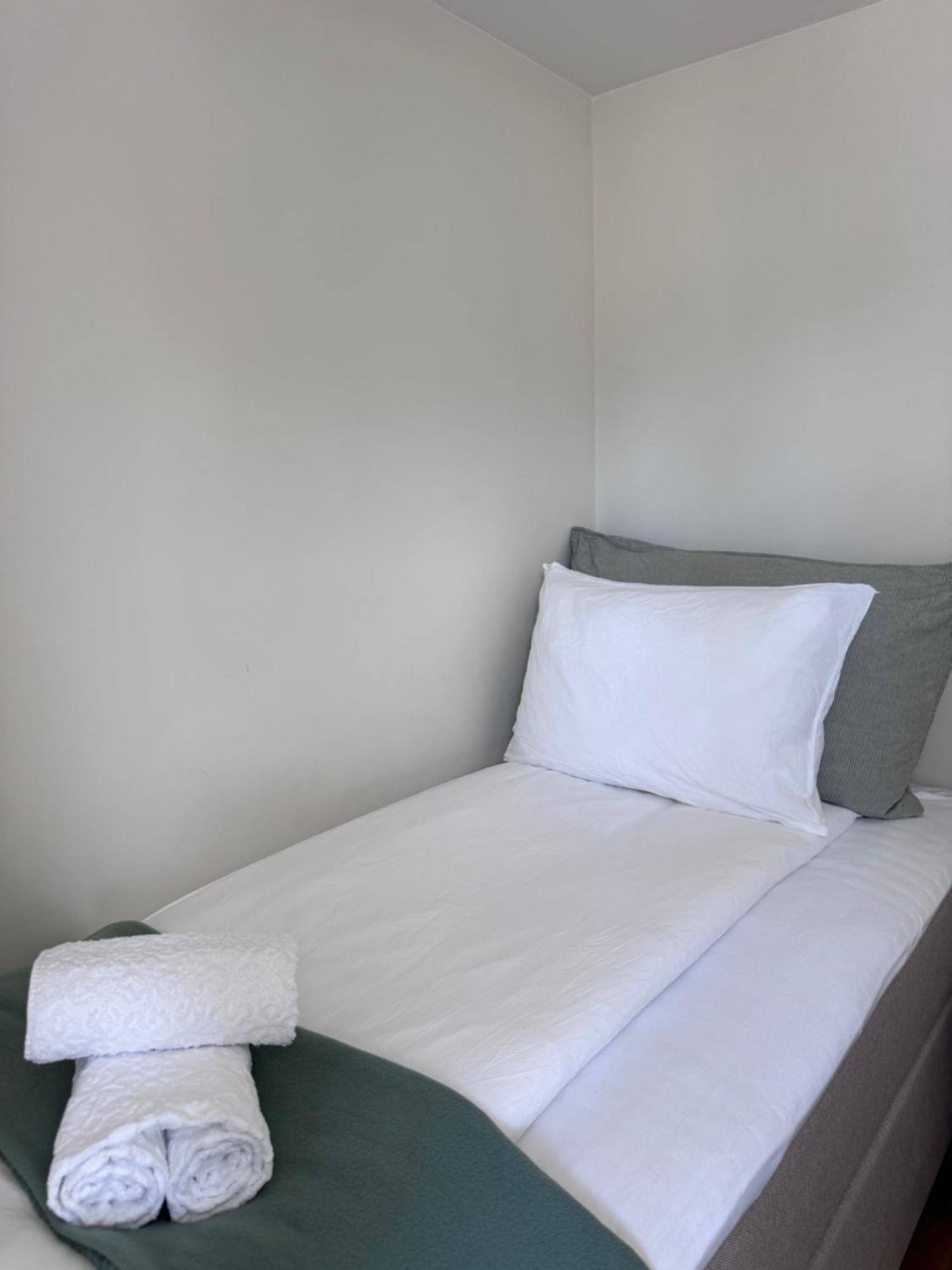 A Place To Stay Stavanger, Apartment 5 - Quality And Free Parking- Zewnętrze zdjęcie